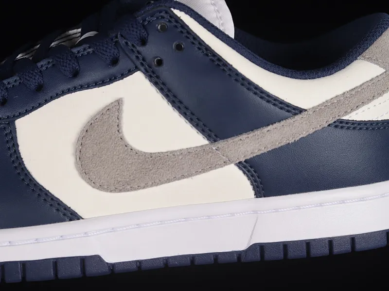 All categories Nk SB Dunk series Nk SB Dunk Low low-top sneakers Nk Dunk Low "Midnight Navy" blue and white SB low-top sports and leisure sneakers FD9749-400
